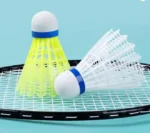 Set 6 Plumas Badminton Volantes Nylon Plumilla Pelota - Imagen 2