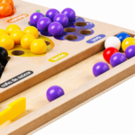Juego Didáctico de Clasificación de Colores y Frutas de Madera - Imagen 6