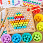 Juego Didáctico de Madera Clasificación de Colores y Motricidad - Imagen 6